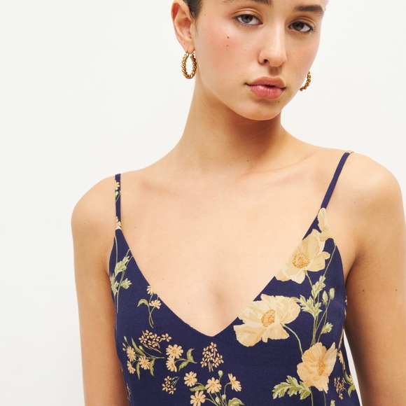 Reformation Marlowe Dress - Picture 2 of 3